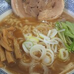 土浦ラーメン - 麺やメンマ、刻みネギをw