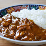 食と健康の館 - 特製スパイスチキンカレー