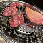 銀しゃり 焼肉 直球 - 