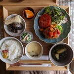 CAFE 晴晴 - お任せランチ