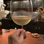 アイニーク - まずはChampagneで乾杯です