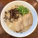 石田一龍 下関長府店 - 濃厚ラーメン【700円】