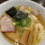 八雲 - 特選ワンタンメン　ハーフ　白