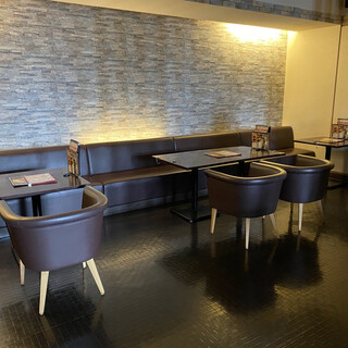 Tikka Naan&Curry&Kebab_2