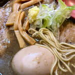 にぼしらーめん88 - ラーメンのアップ