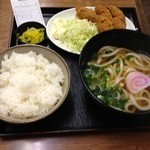 Shikokuudon - 牡蠣フライ定食