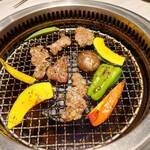 焼肉食べ放題ブラックホール - 