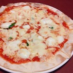 レストラン ポルコロッソ - マルゲリータ  1000円税別