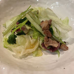 鮨 波づき - 鮪の油と芽キャベツのサラダ