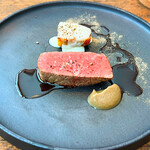 BISTRO Lanterne - 黒毛和牛のもも肉のロースト