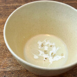 BISTRO Lanterne - 蛤の冷製スープ