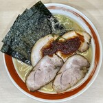 豚骨醤油ラーメン 赤虎屋 - 