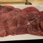 Taishuu Horumon Yakiniku Kemuriki - 