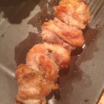 ぐんぼう - せせり
                                シャクシャク美味しオスなぁ