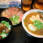 フスマにかけろ 中崎壱丁 中崎商店會1-6-18号ラーメン - 貝汁柚香らーめん＋生チャーシュー＋生姜豚丼(2013/2)