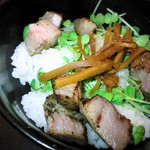 フスマにかけろ 中崎壱丁 中崎商店會1-6-18号ラーメン - 生姜豚丼(2013/2)