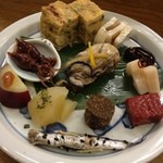 Tatsumi Soba Shimahei - 八寸  卵焼き、赤こんにゃく、蒲鉾、蓮根、牛蒡、牡蠣、蛍烏賊、金時、〆鰯