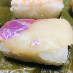 Izasa Nakatani Hompo - 柿の葉寿司　金目鯛