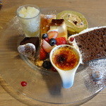 KITCHEN TSUNAGU - 全てのデザート盛り合わせ（ランチＣセットに＋３００円）