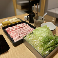 豚しゃぶ せいろ蒸し 豚匠 なんば邸 - 