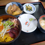トミヤ食堂 - 料理写真:海鮮丼