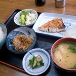 トミヤ食堂 - 焼き魚定食