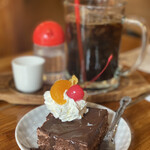 珈琲屋OB - チョコレートケーキは普通サイズ