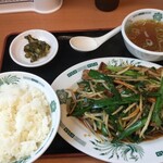 日高屋 - ニラレバ炒め 定食