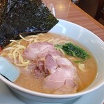 ラーメン山岡家 - 醤油チャーシュー