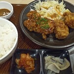 ガスト - 唐揚げの合盛（もも+甘とろ）定食