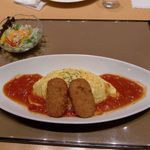 カフェ ココナッツ - かにクリームコロッケオムライス