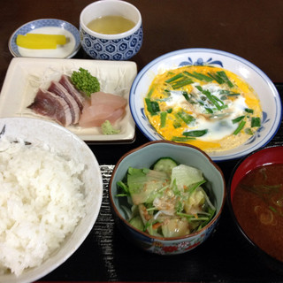 日の出寿し食堂_1