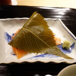 富小路 やま岸 - サクラマス