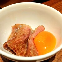 うしごろバンビーナ 銀座店 - サーロインすき焼き(徳島産たまご)