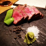 神楽坂 囲炉裏 肉よろず - 