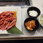 Yakiniku Juujuu Karubi - 