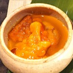 木鶏 - 八寸　　北海道産の馬糞雲丹　煎り酒で