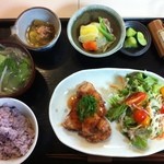 図書館前カフェこころ - 