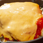 Teppanyaki Tori Naniwa Torimaru - 鉄板焼むね肉のトマトソースチーズ