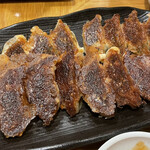 Gyouza Hohei Ginza Ten - 焼き過ぎ？