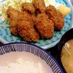 三田 山田屋 - 牡蠣フライ定食