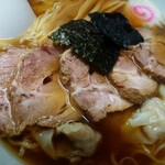 まるいち - チャーシューワンタン麺