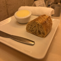 銀座 シェ・トモ - バターがゆで卵にしか見えんｗ
