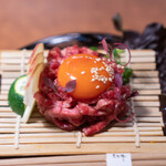 神戸牛焼肉・しゃぶしゃぶ もと牛 - 国産牛ユッケ