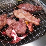 焼肉三松 - 焼いてまーす♪