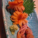 新ばし　なだ - 赤貝刺し。