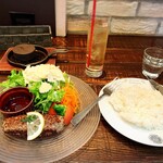 タヴェルナハンバーグ - 