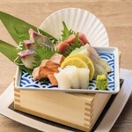 大衆海鮮 レトロ寿司酒場 えびすちゃん - 