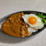 道の駅 京都新光悦村 - 京丹波鶏カレー 目玉焼きのせ