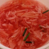 アンジェロ - 蟹とビーツのスープ